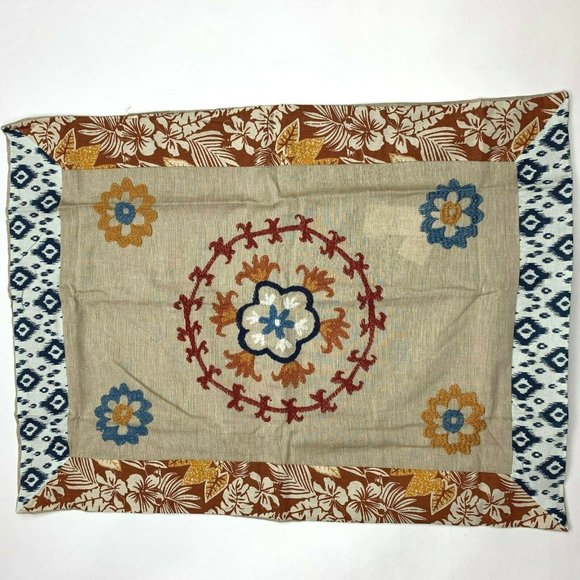 Embroidered Duvet Cover and 1 Sham NWT - Picture 12 of 12